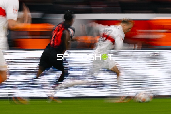 Zweikampf um den Ball