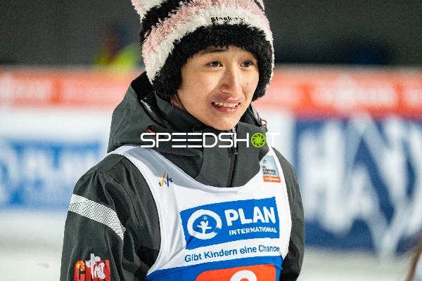 Two-Nights Tour Skispringen Damen