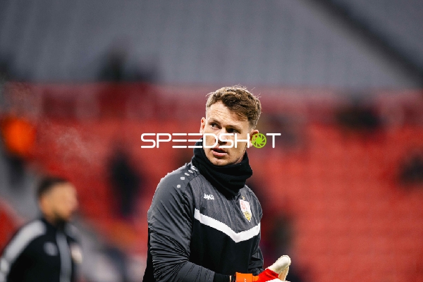 Torwart Alexander Nübel (33; VfB Stuttgart) in Aktion