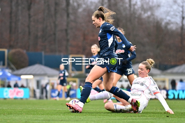 Zweikampf um den Ball