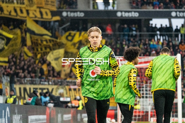 Spieler beim Aufwärmen