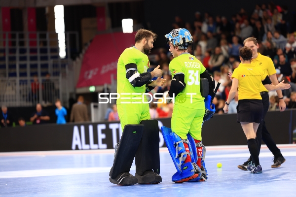 Torhüter von Deutschland im Gespräch