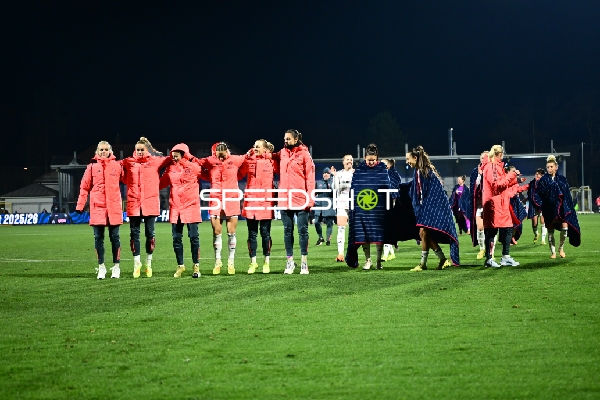 Spielerinnen nach Spiel
