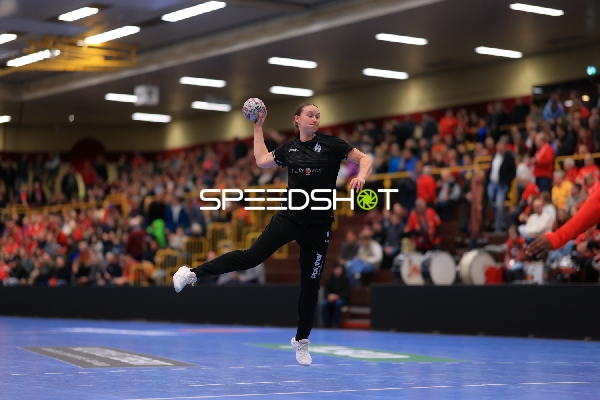 Szene mit Lena Sophia Degenhardt (8; HSG Bensheim/Auerbach)