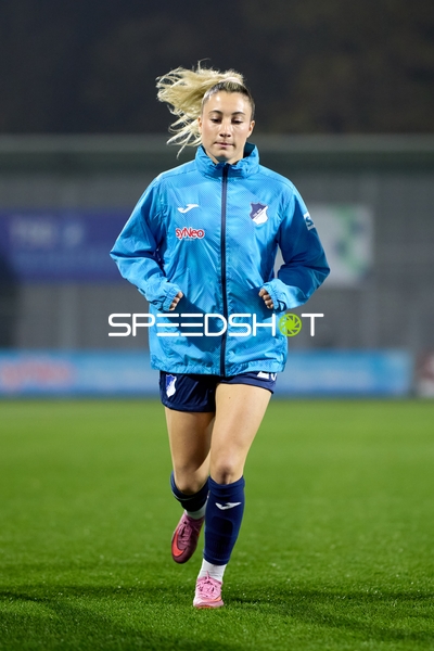 Spielerin beim Aufwärmen