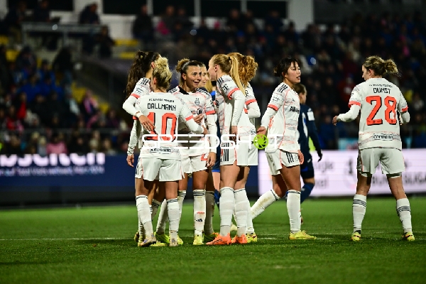 Spielerinnen in Aktion