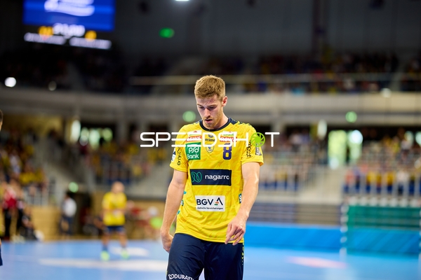 Spieler Tim Nothdurft (8; Rhein Neckar Löwen) in Position