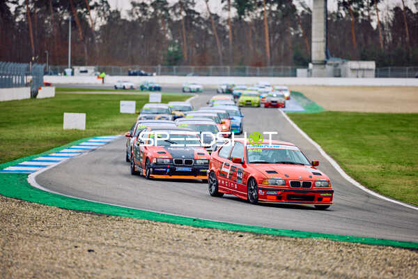 Spannendes BMW 318i Cup Rennen im Hockenheim