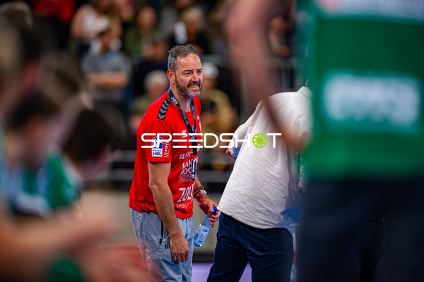 Coaching Ryota Tanimura (98;SG BBM Bietigheim)