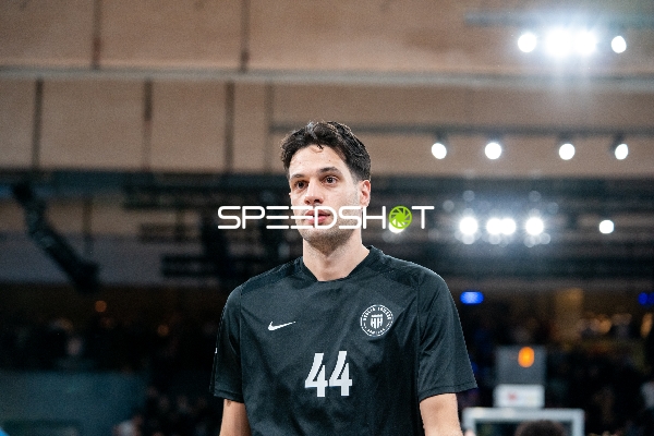 Benedikt Turudic (44; Veolia Towers Hamburg) in Aktion