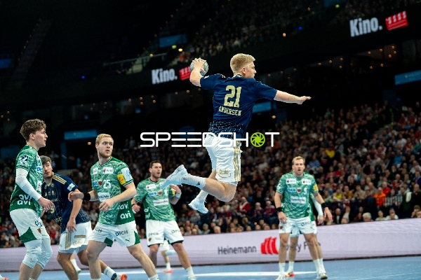 Frederik Bo Andersen (21; HSV Hamburg) in Aktion