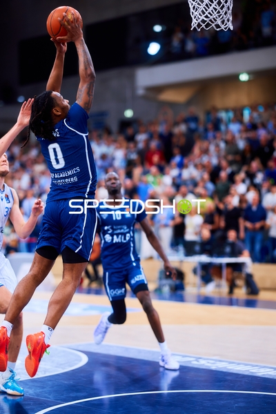 shoot DJ Horne (0;MLP Academics Heidelberg), Bakary Dibba (10;MLP Academics Heidelberg)