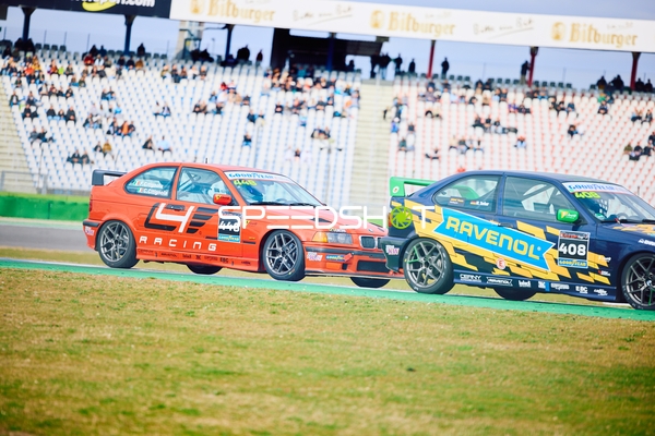 Fabio Citignola neben Moritz Terhar im Rennen