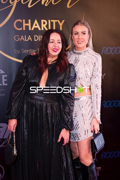 Networking beim Charity Gala Dinner