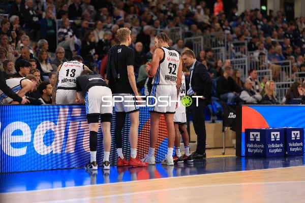 Jacob Hollatz (997; Veolia Towers Hamburg) in Aktion