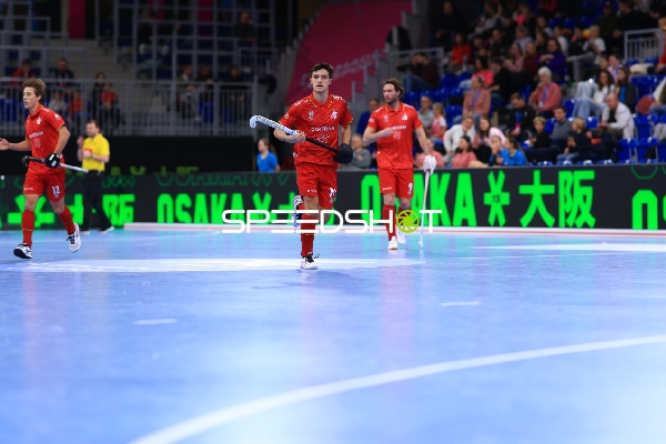 Sam PONCELET (17; Belgien) mit Ball in Aktion