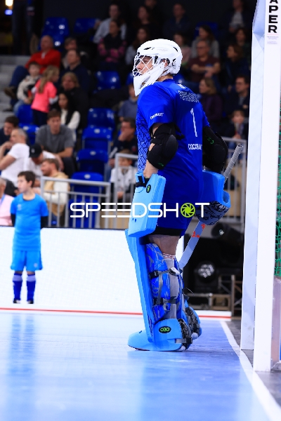 Torwart Mateusz POPIOLKOWSKI (1; Polen) im Einsatz