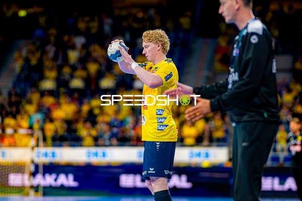 Ballkontrolle Gustav Davidsson (22;Rhein Neckar Löwen)