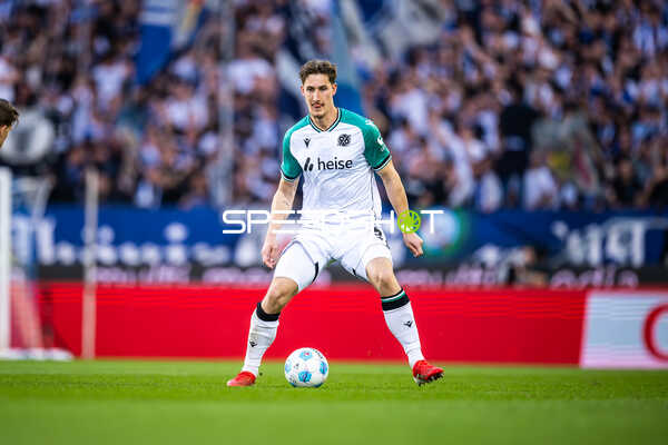 Spieler von Hannover 96 in Aktion