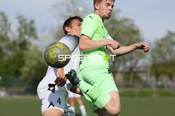 Intensiver Zweikampf in Heddesheim