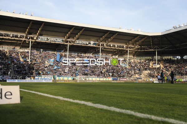 Stadionatmosphäre bei Mannheim gegen Unterhaching