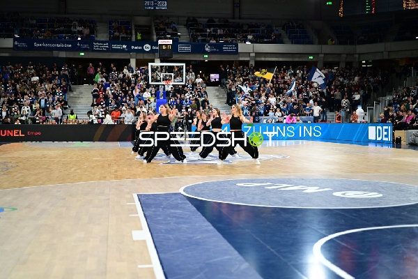 Tanzperformance der Cheerleader