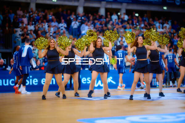 Peppige Performance der Pfitzenmeier Cheerdancers