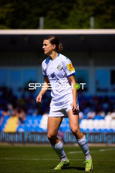 Anna Margraf (18, FC Carl Zeiss Jena Frauen) auf dem Feld
