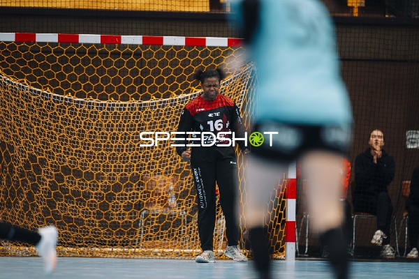 Szene mit Vanessa Fehr (16; HSG Bensheim/Auerbach)