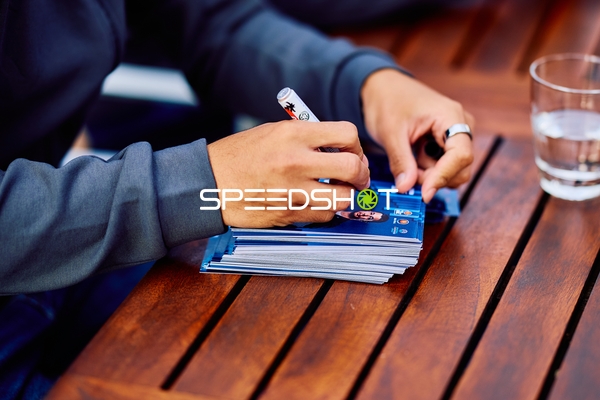 Autogrammstunde bei MLP Academics