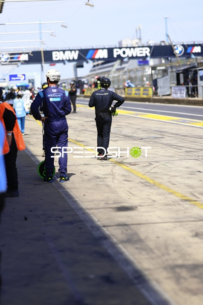 Person in Boxengasse