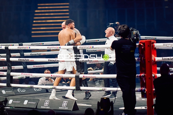 Boxer in der Ringside Zone