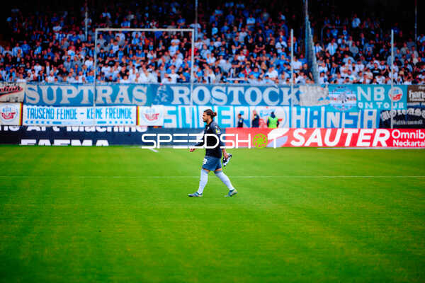 Torwart 38, SV Sandhausen läuft