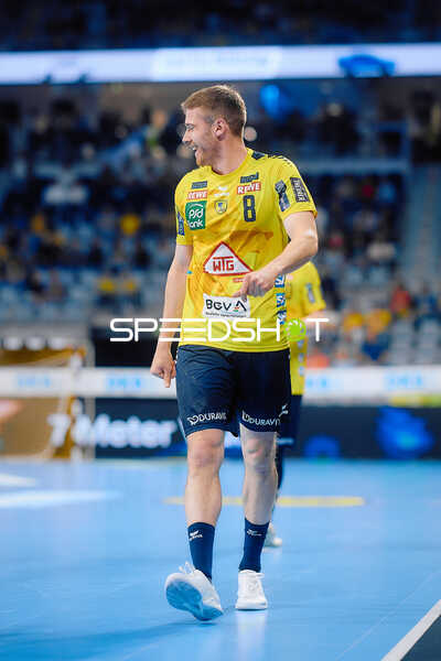 Spieler Tim Nothdurft (8;Rhein Neckar Löwen) in Aktion