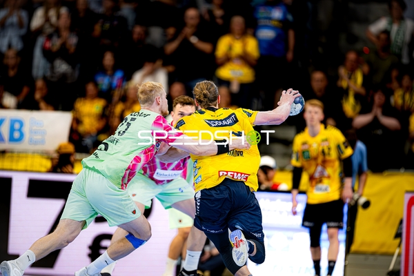 Handballspiel in Aktion