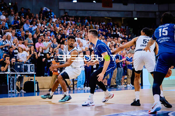 53, Niners Chemnitz passt zu 10, Niners Chemnitz