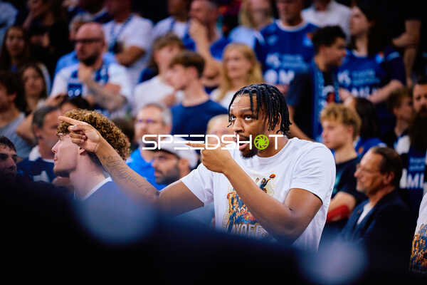 Osun Osunniyi (12, MLP Academics Heidelberg) Jubelt Basketball I Herren I Saison 2024-2025 I Playoff Viertelfinale I 2. Spieltag I MLP Academics Heidelberg – NINERS Chemnitz I 20.05.2025