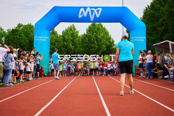 TVE Sommerlauf Edingen 2025 - Start des Kinderlaufs am TVE Sportzentrum