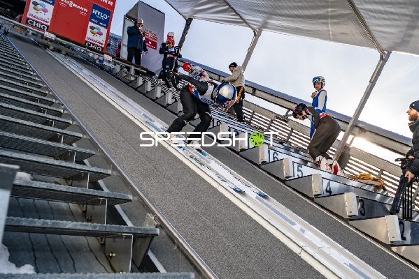 Two-Nights Tour Skispringen Damen