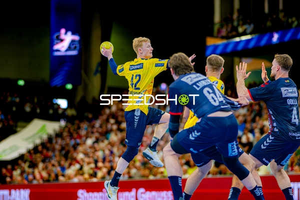 Wurf Jon Lindenchrone Andersen (42;Rhein Neckar Löwen) gegen 64; Rhein Neckar Löwen, 4; SG Flensburg Handewitt