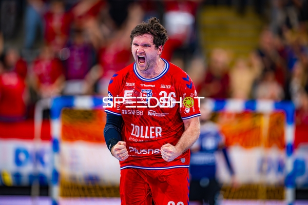 Torjubel Jonathan Fischer (36;SG BBM Bietigheim)