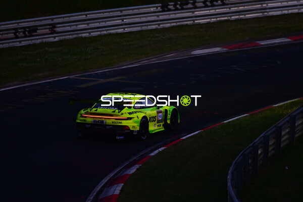 Porsche Manthey EMA auf der Nordschleife