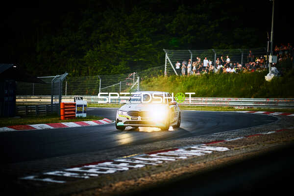 Rennfahrzeug auf der Nordschleife