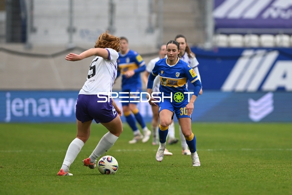 Ballkontrolle und Verteidigung