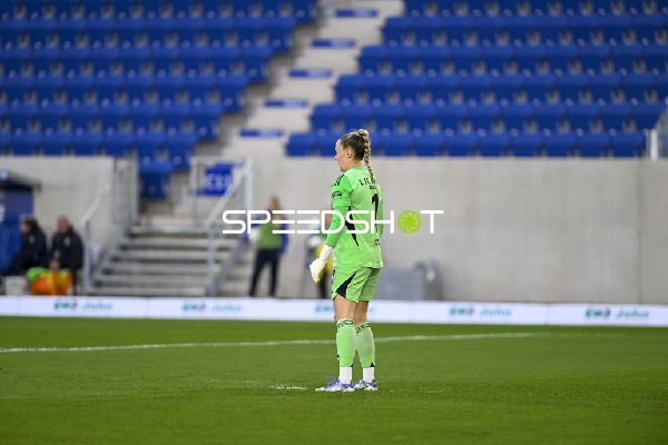 Torwartin Cara Bösl (1; 1. FC Union Berlin) im Fokus