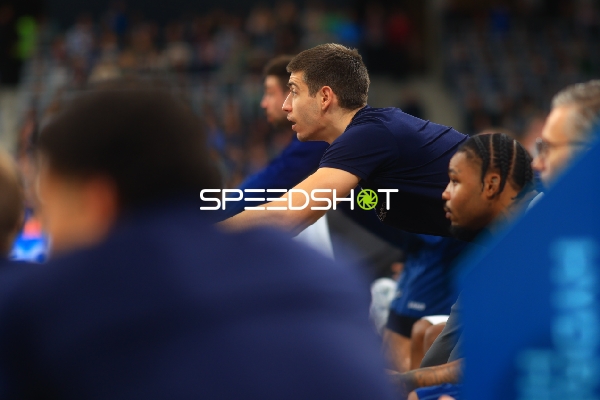 Dusan Neskovic (7; MLP Academics Heidelberg) und Marcus Weathers (00; MLP Academics Heidelberg) in Basketball-Szene