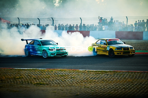 Driftaktion auf der Rennstrecke