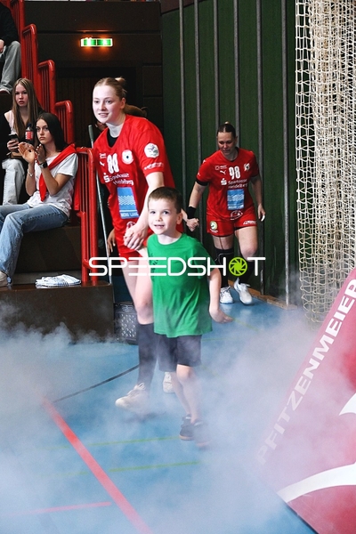 Einlaufen der Kurpfalz Bären