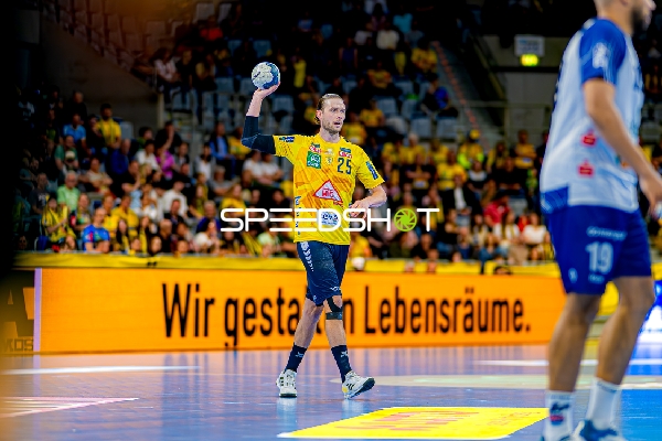 Pass von Olle Forsell-Schefvert (25;Rhein Neckar Löwen)