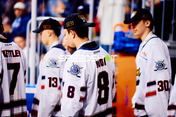 Jungadler feiern Meisterschaftssieg